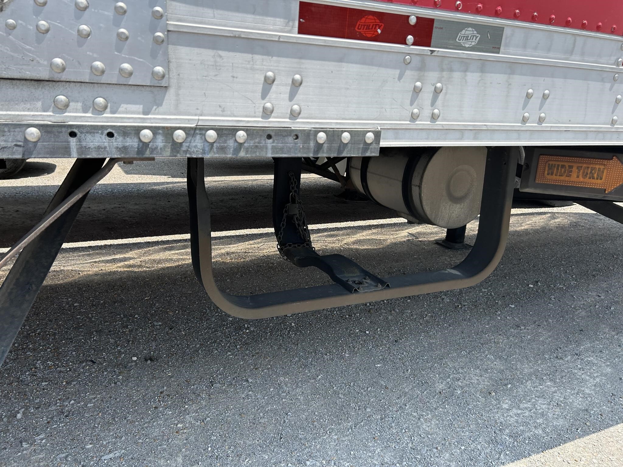 2013 Utility 48 FT REEFER Box Trucks/Trailer