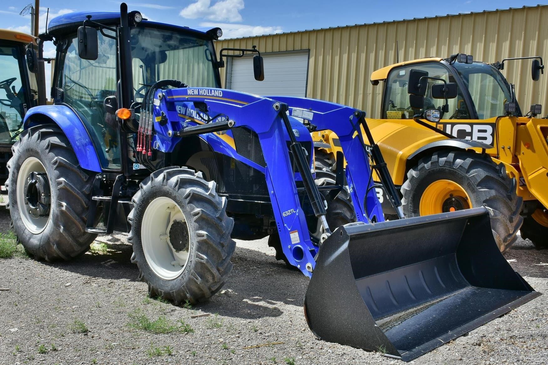 2025 New Holland WORKMASTER 120 Tractor