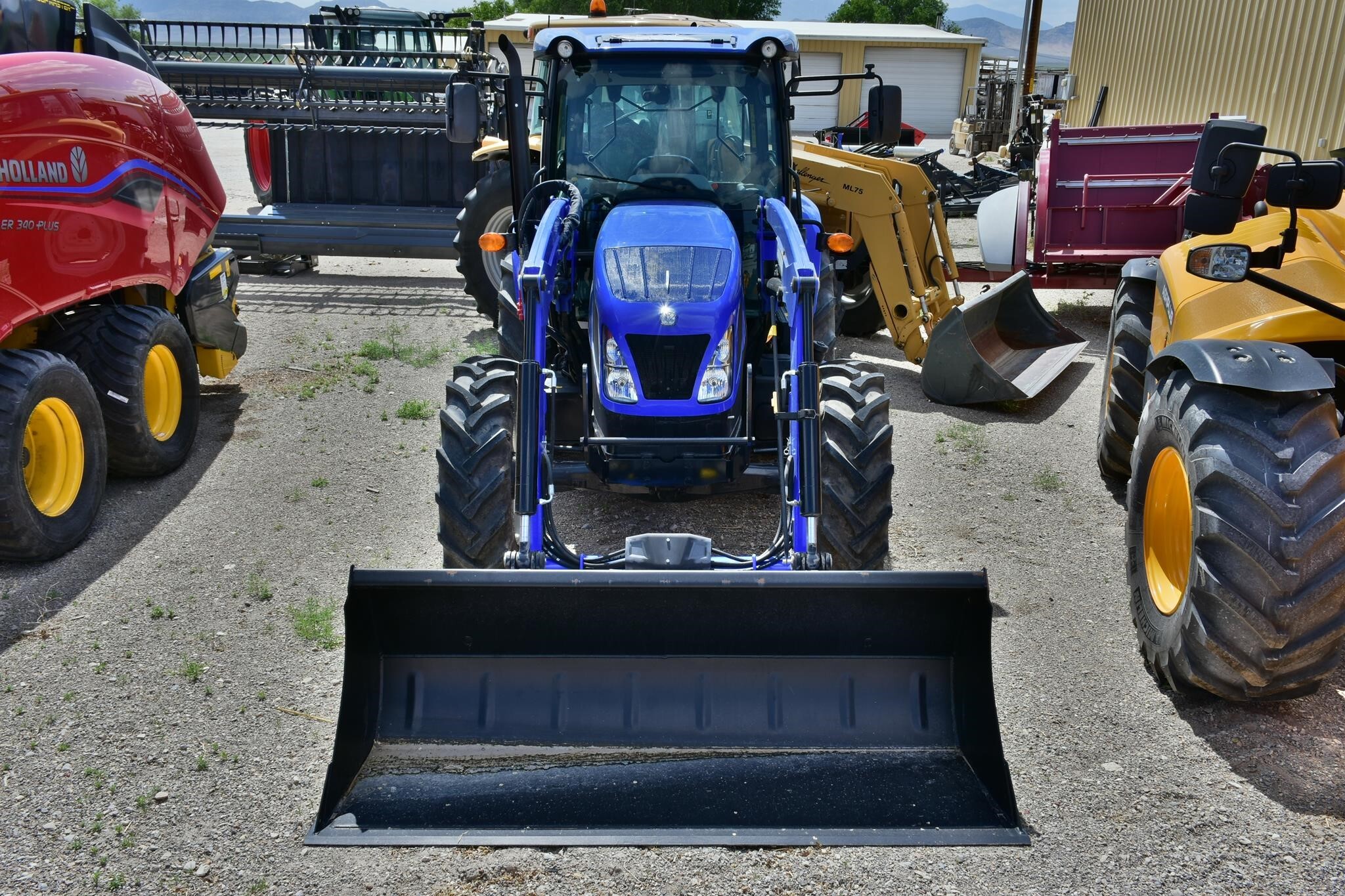 2025 New Holland WORKMASTER 120 Tractor
