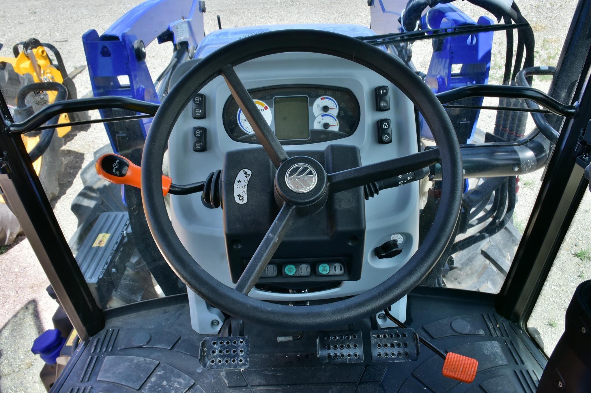 2025 New Holland WORKMASTER 120 Tractor