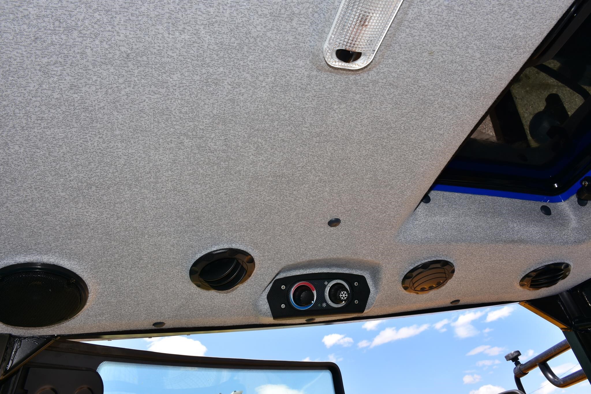 2025 New Holland WORKMASTER 120 Tractor