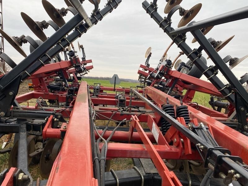 2013 Case IH Ecolo-Tiger 870 Disk Chisel