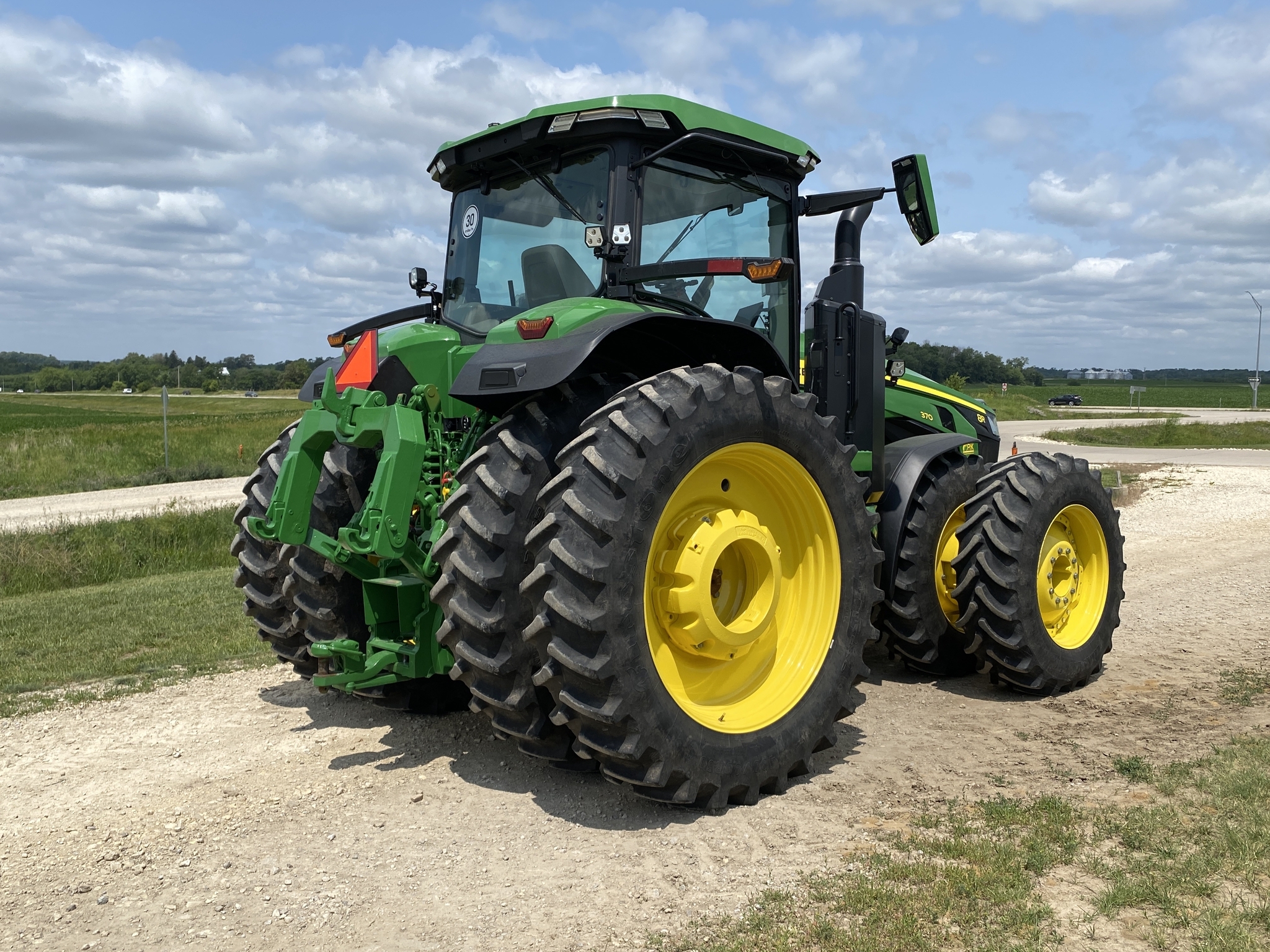 2024 John Deere 8R 370 Tractor