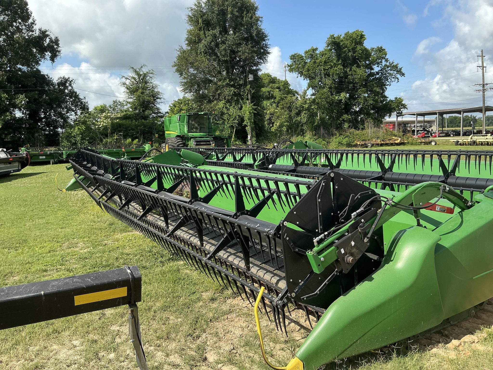 2020 John Deere 745FD Platform