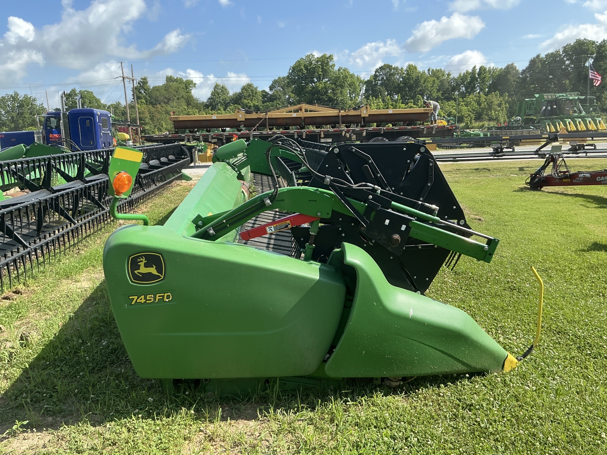 2020 John Deere 745FD Platform