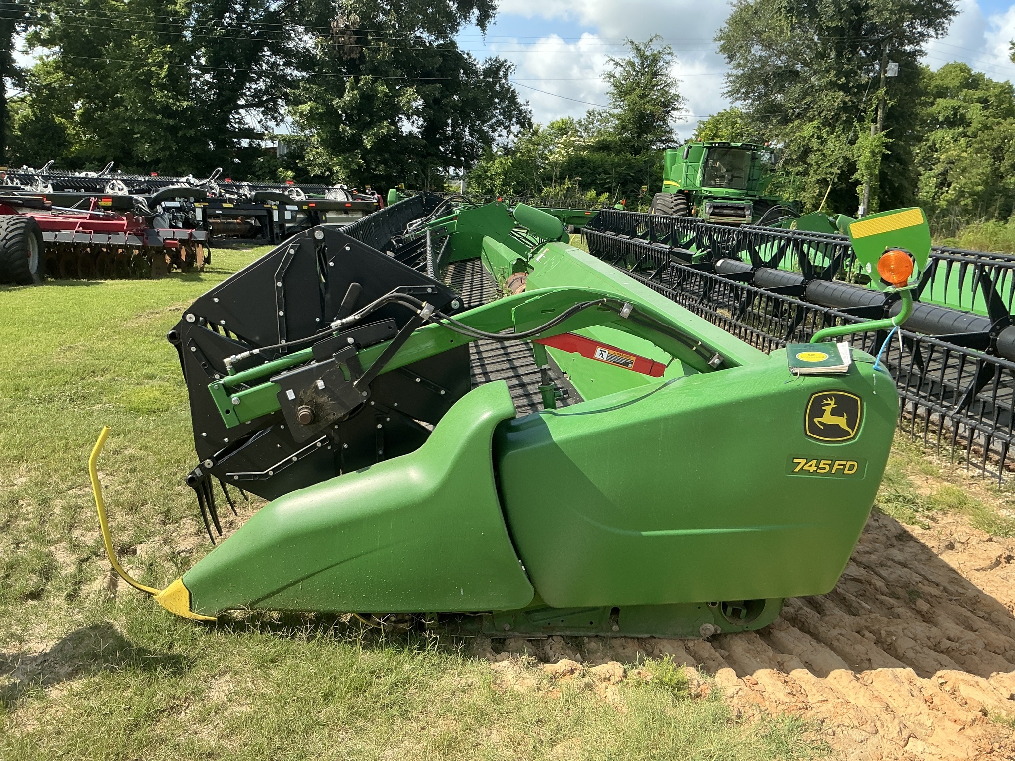 2020 John Deere 745FD Platform