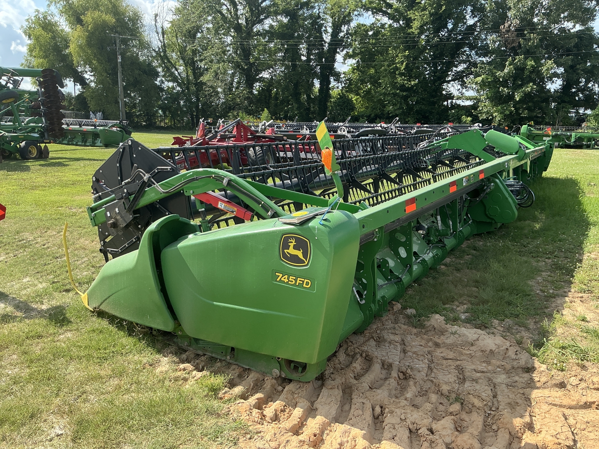 2020 John Deere 745FD Platform