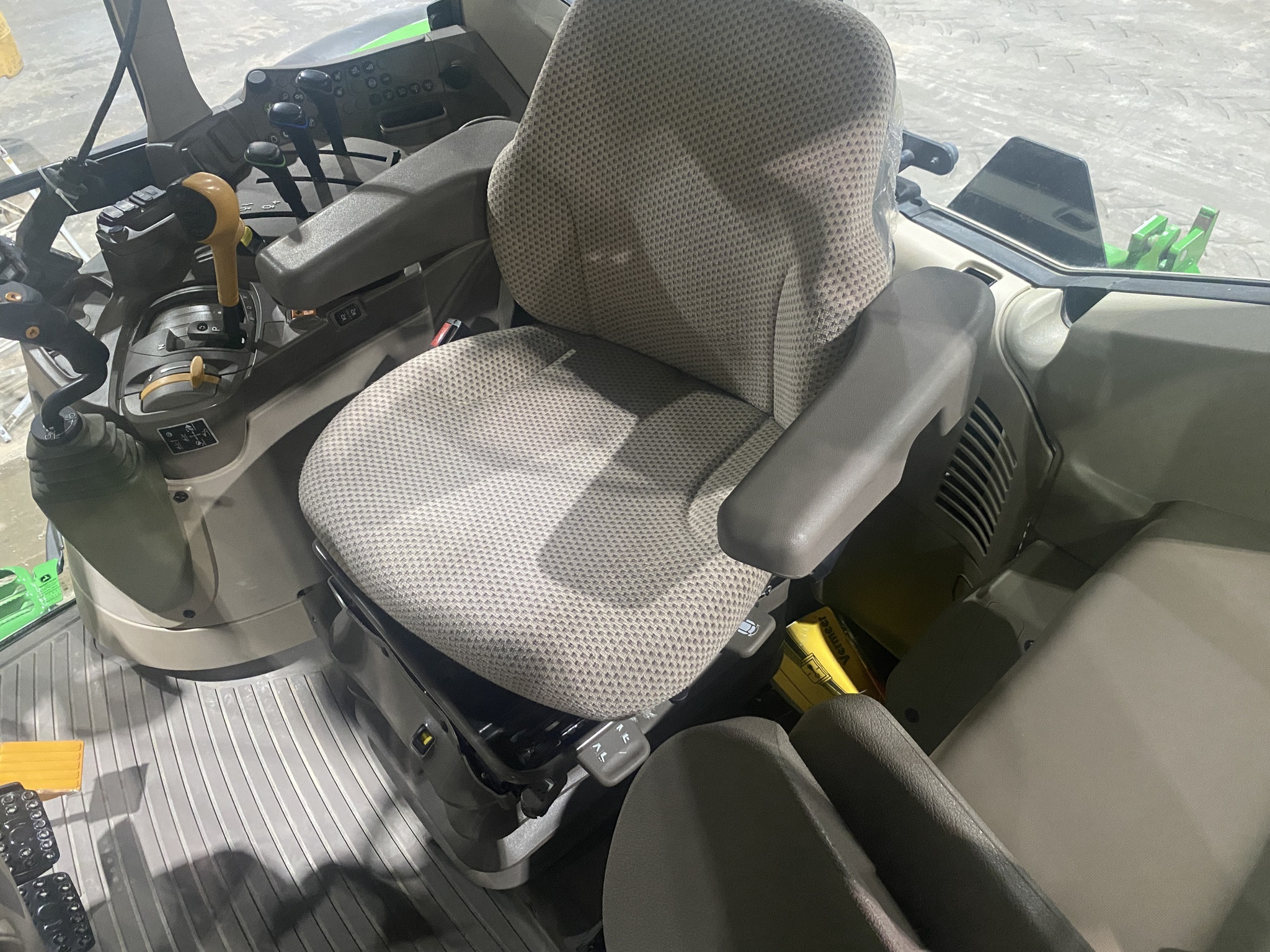 2021 John Deere 6130M Tractor