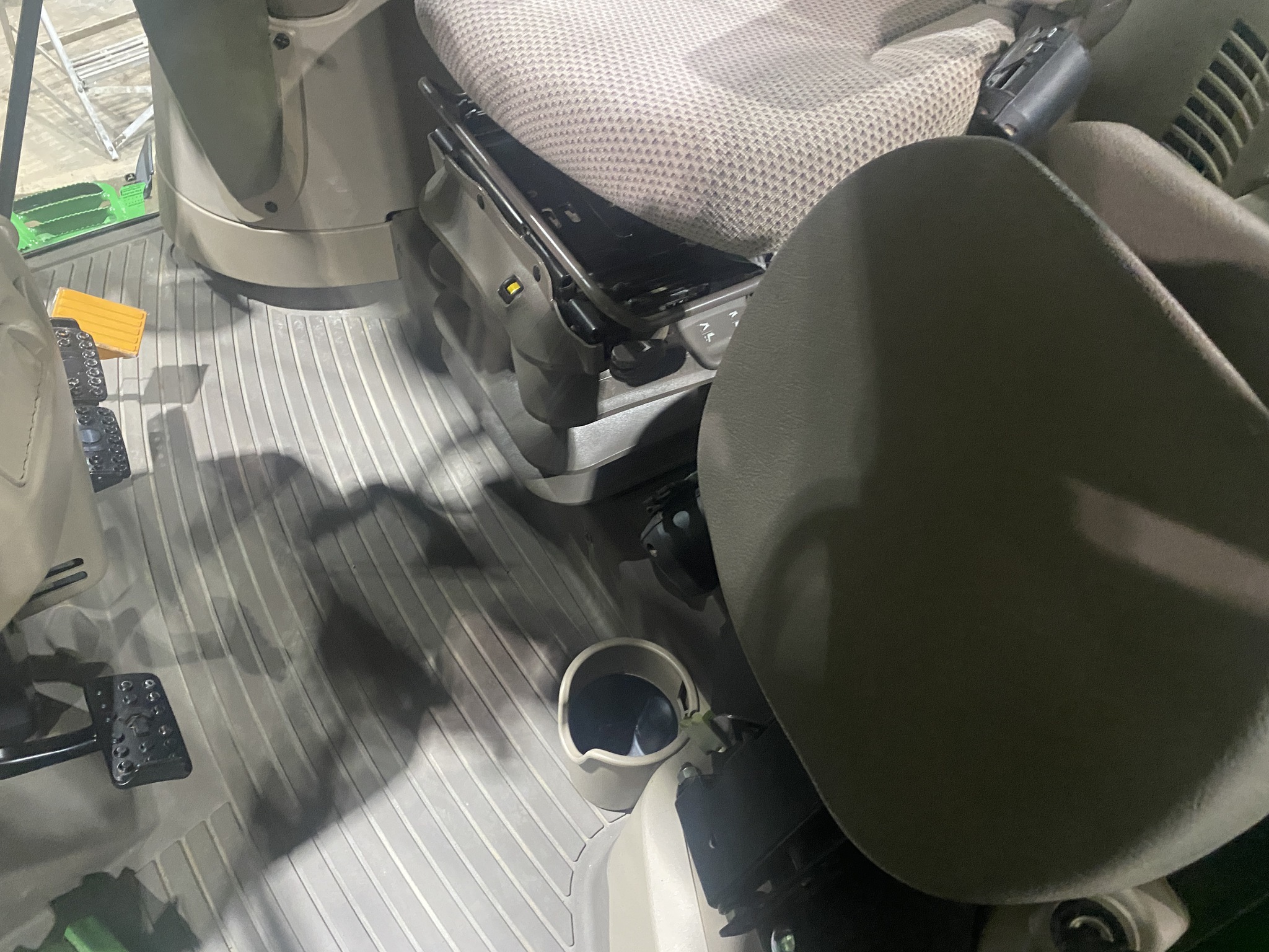 2021 John Deere 6130M Tractor