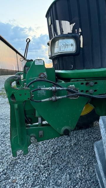 2007 John Deere 7220 Tractor