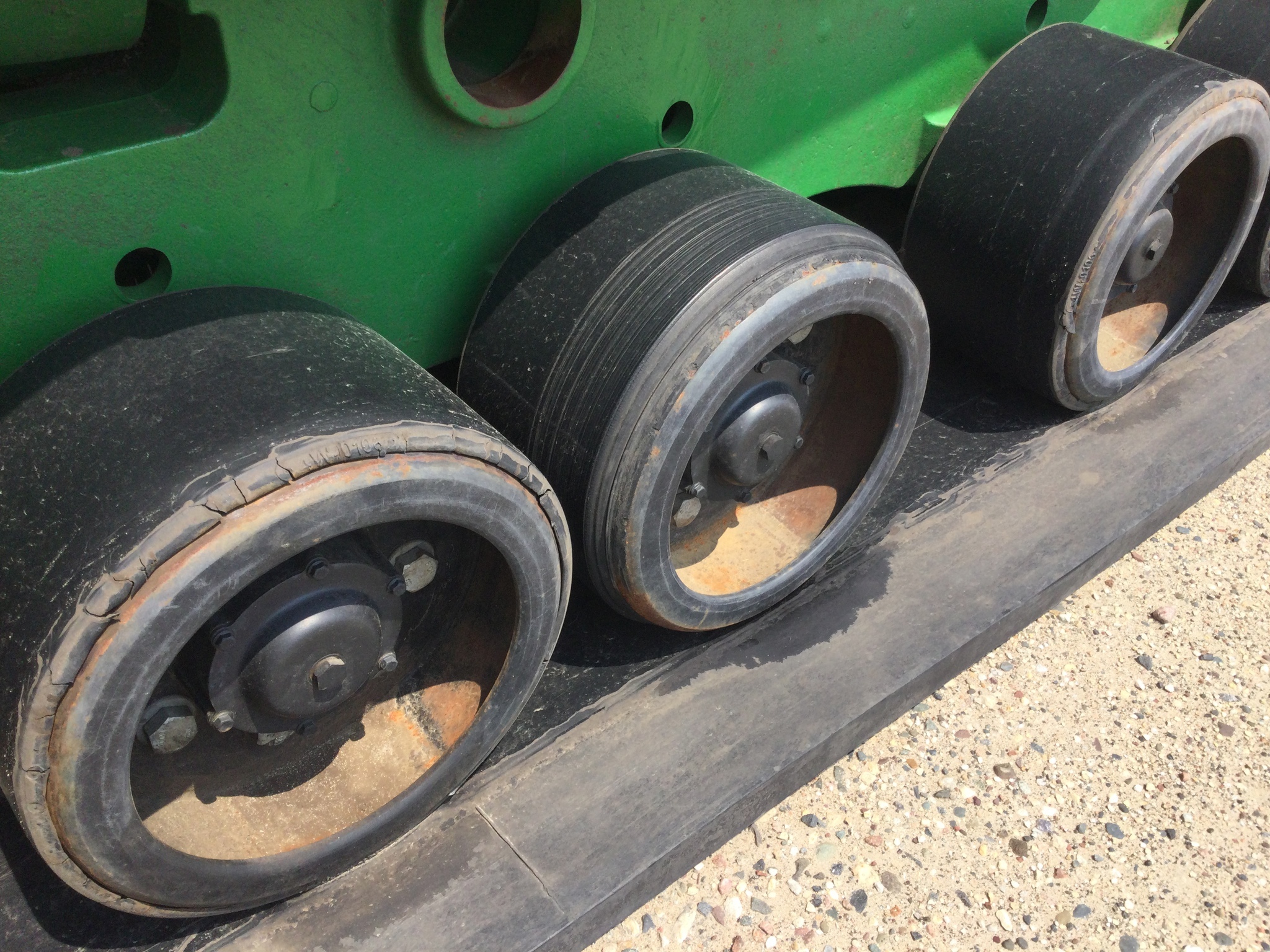 2021 John Deere 9570RT Tractor