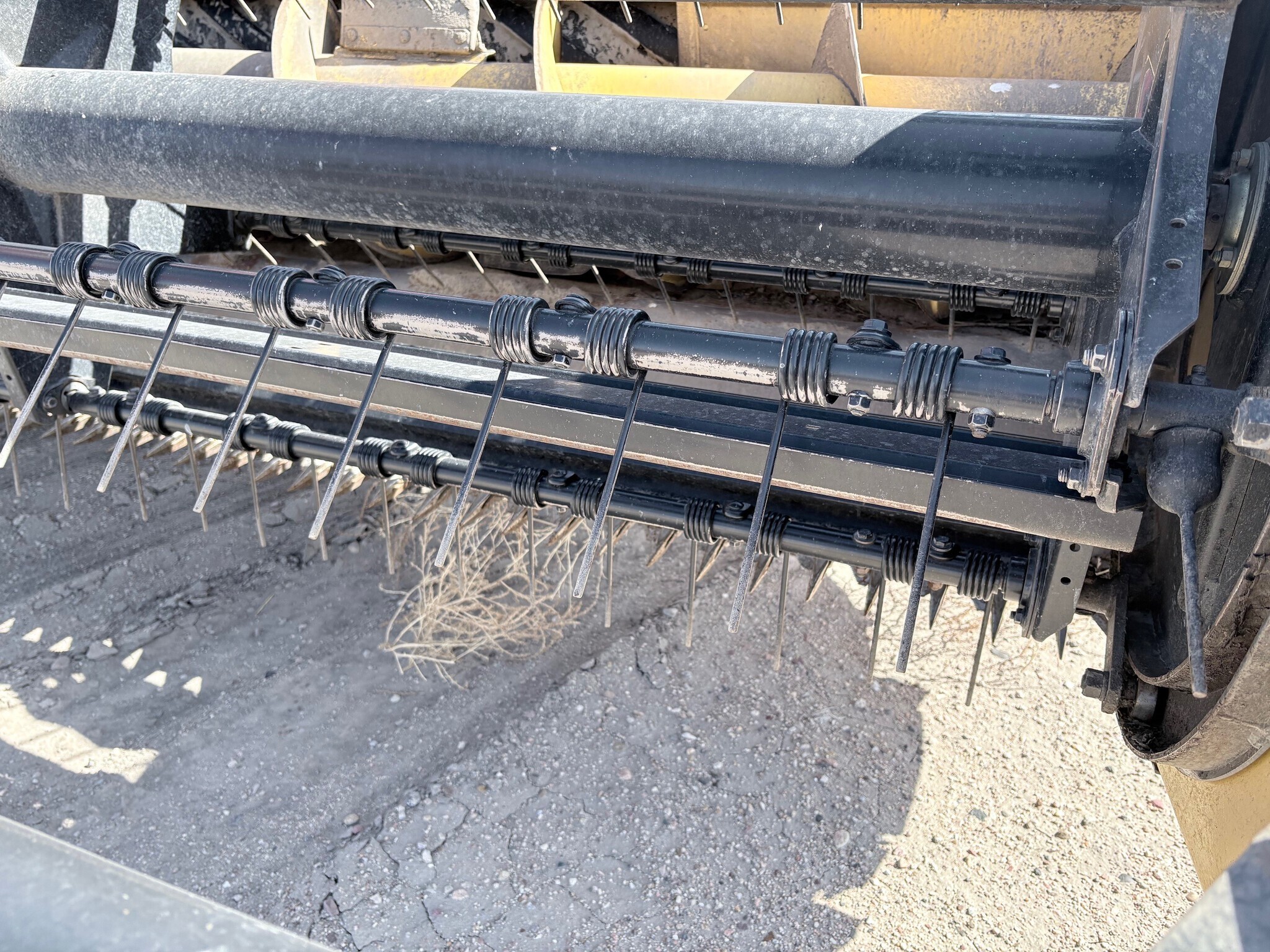 2004 New Holland 1475 Mower Conditioner