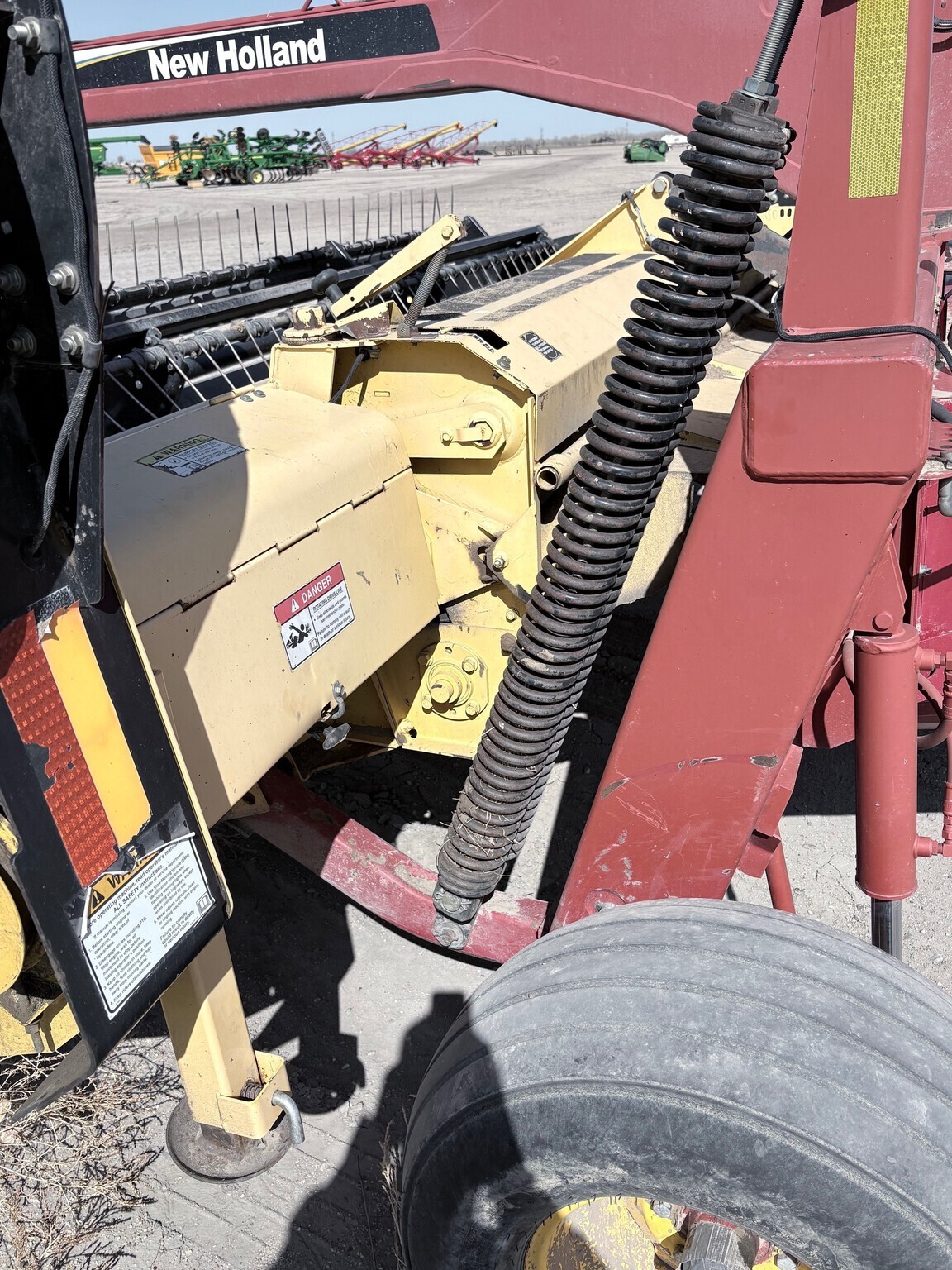 2004 New Holland 1475 Mower Conditioner