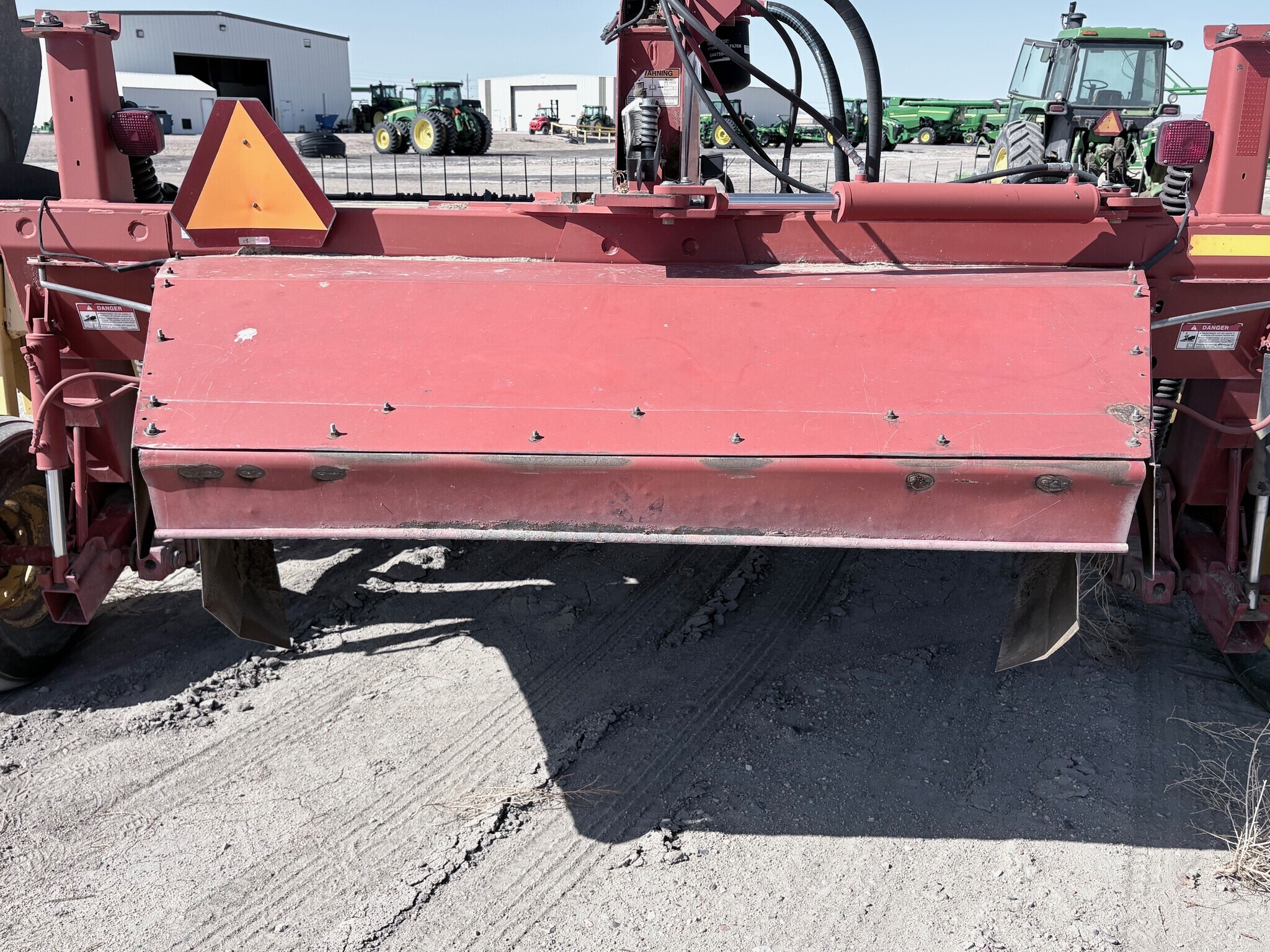 2004 New Holland 1475 Mower Conditioner