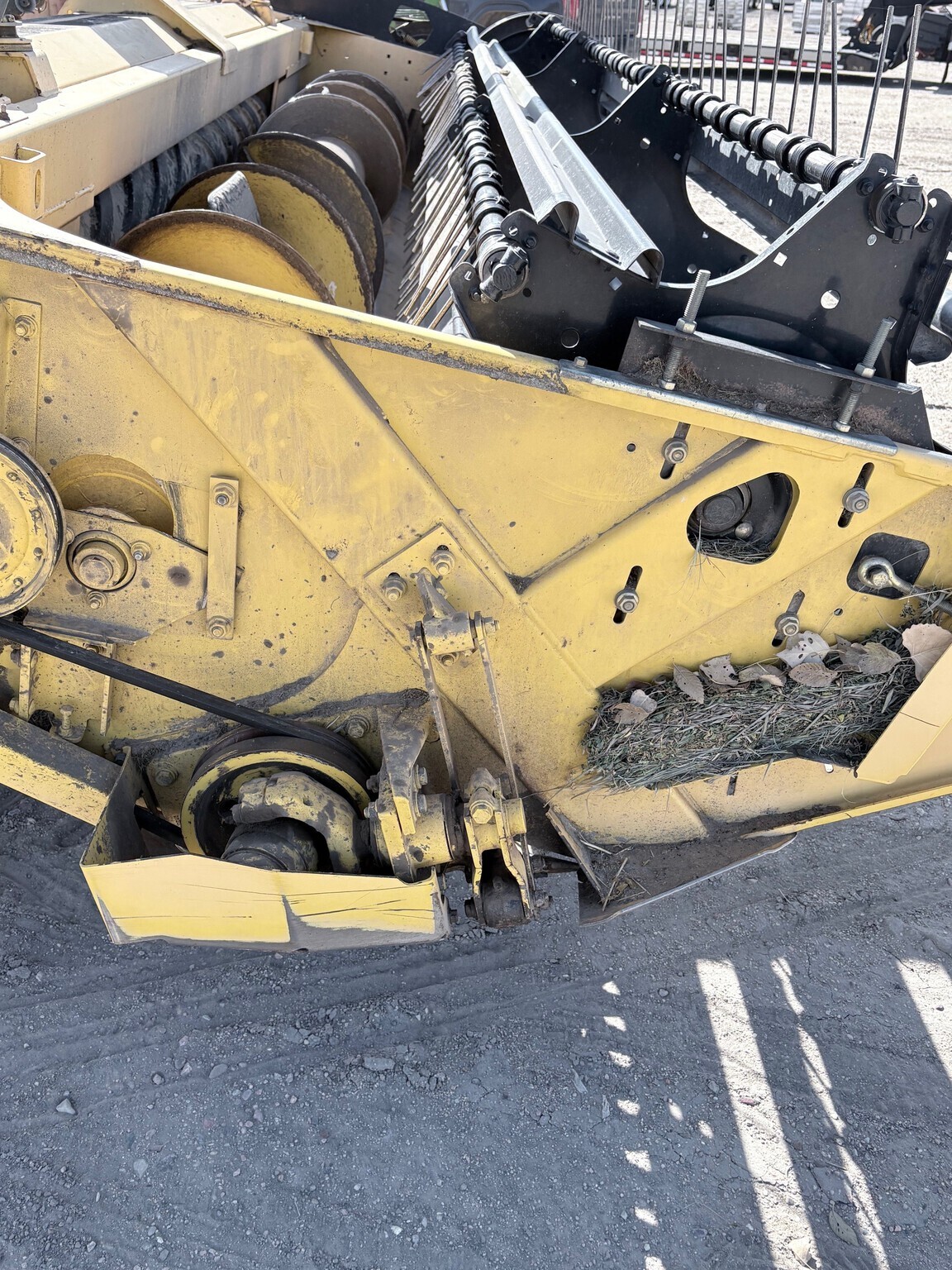 2004 New Holland 1475 Mower Conditioner