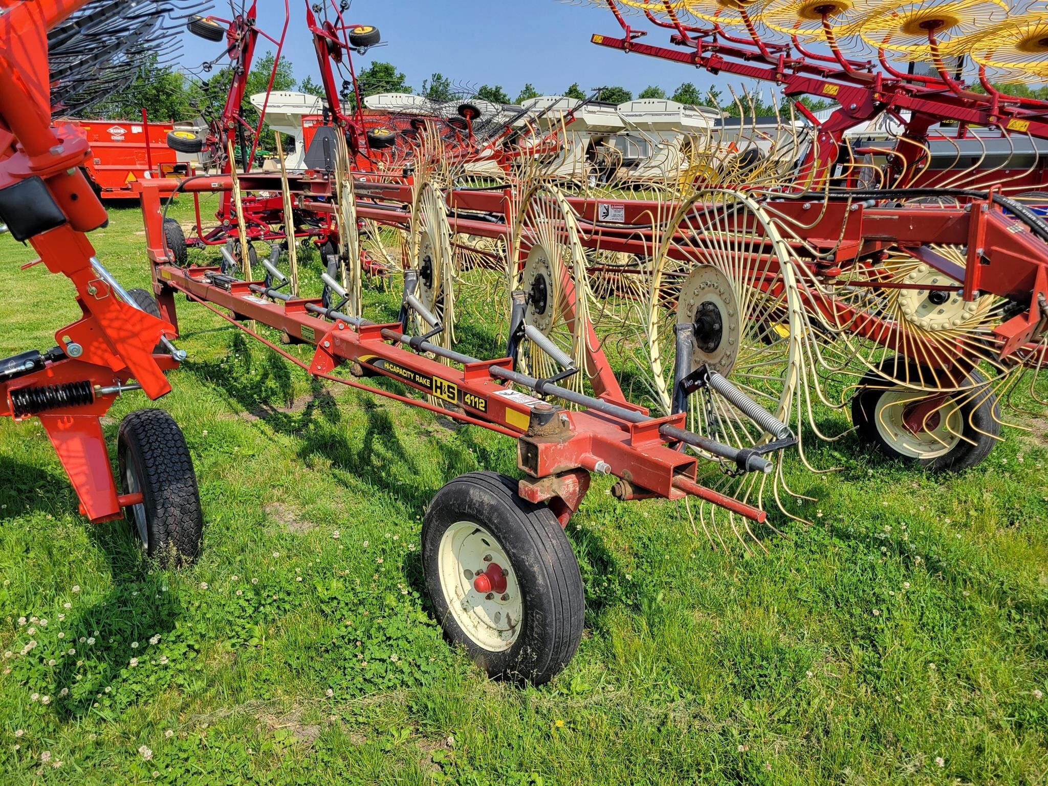 2018 H & S HC4112 Rake - $12,950 | Machinery Pete