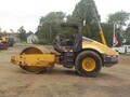 2015 Volvo SD115 Compacting and Paving