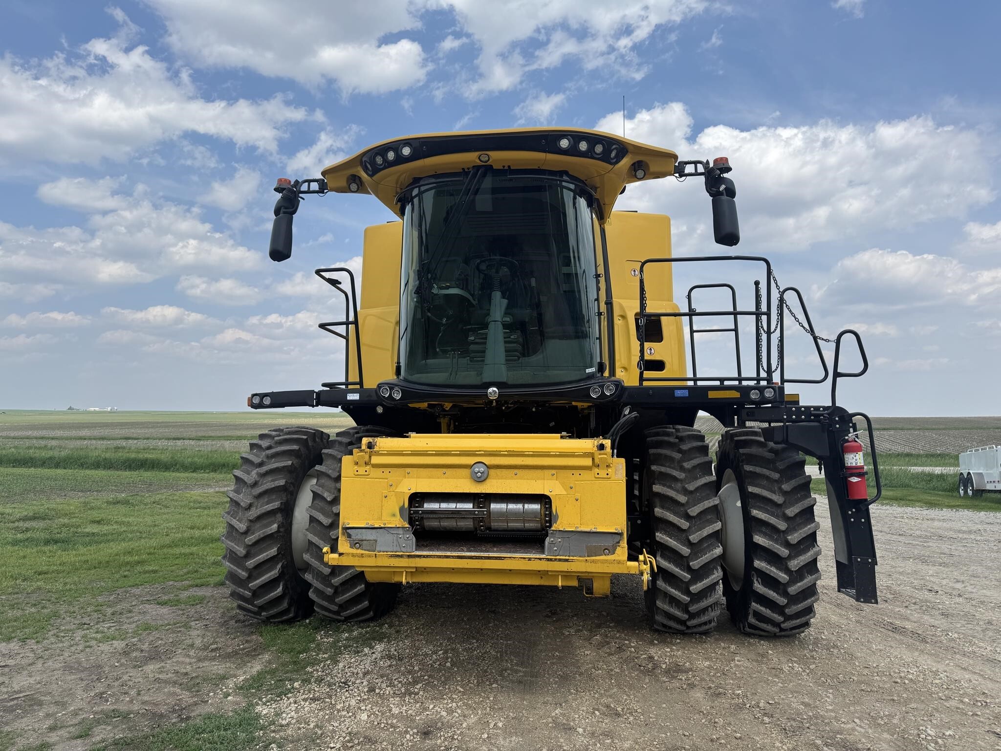 2018 New Holland CR7.90 REVELATION Combine