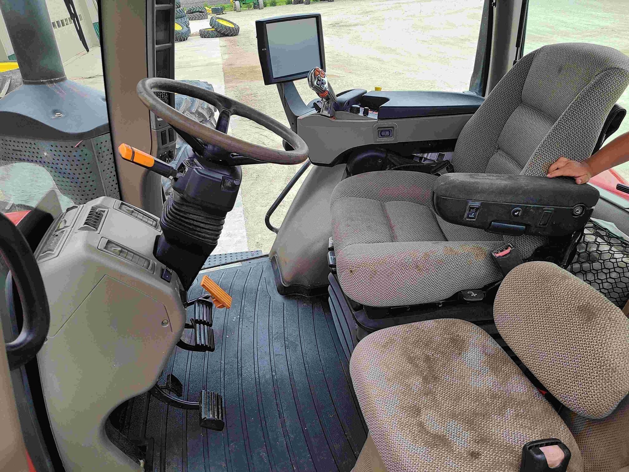 2019 Case IH Magnum 180 Tractor