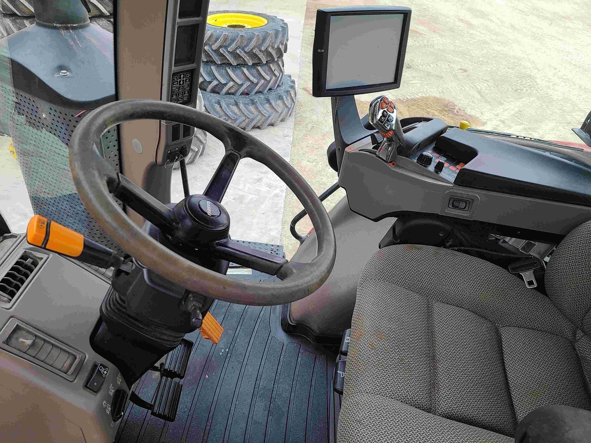 2019 Case IH Magnum 180 Tractor