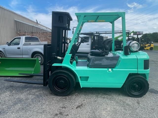 1999 Mitsubishi FG35 Forklift