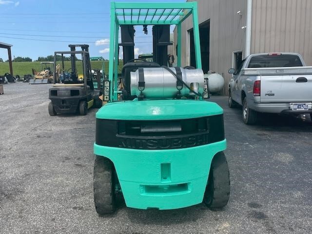 1999 Mitsubishi FG35 Forklift