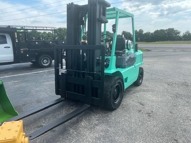 1999 Mitsubishi FG35 Forklift