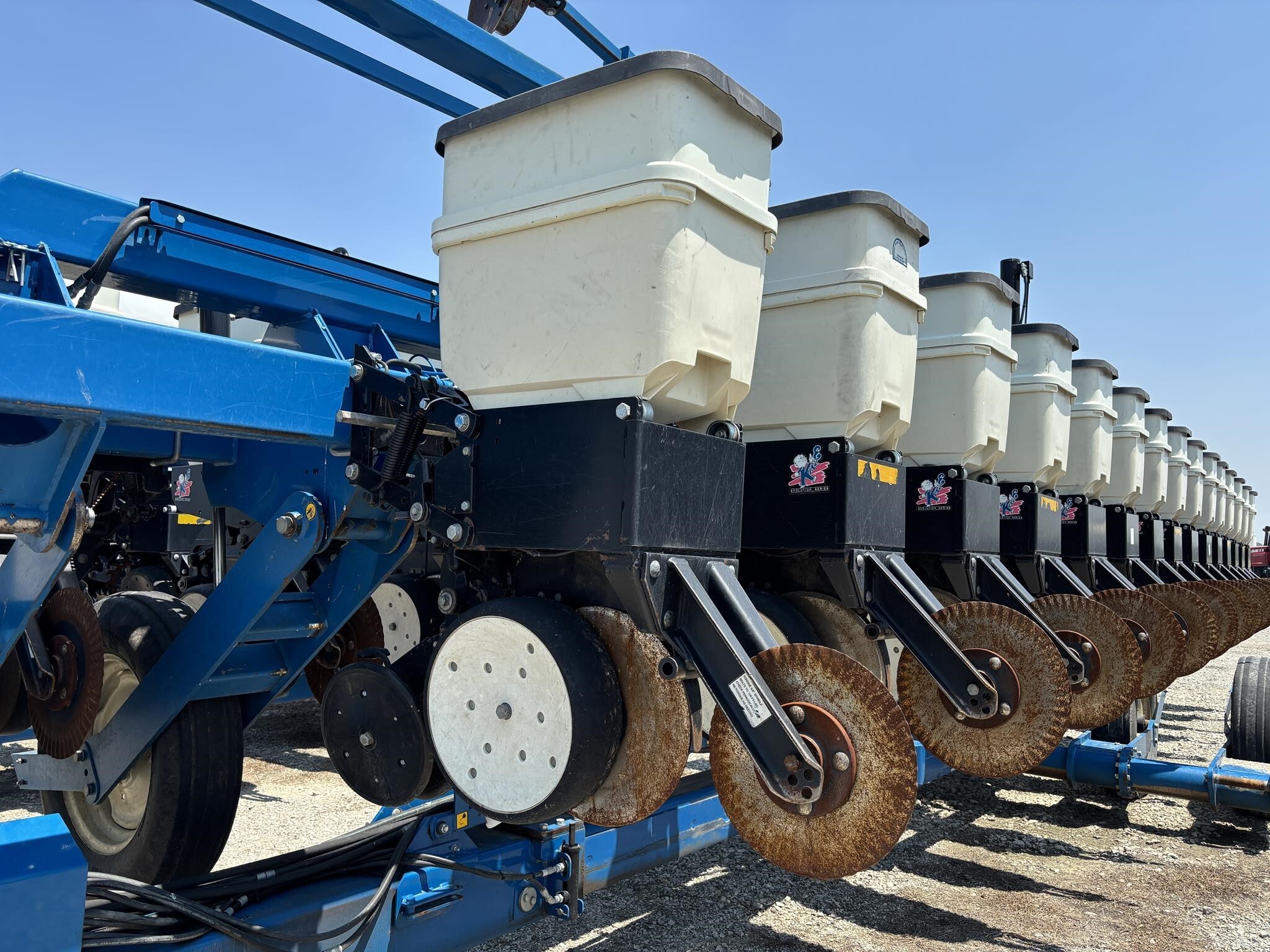 2009 Kinze 3660 Planter