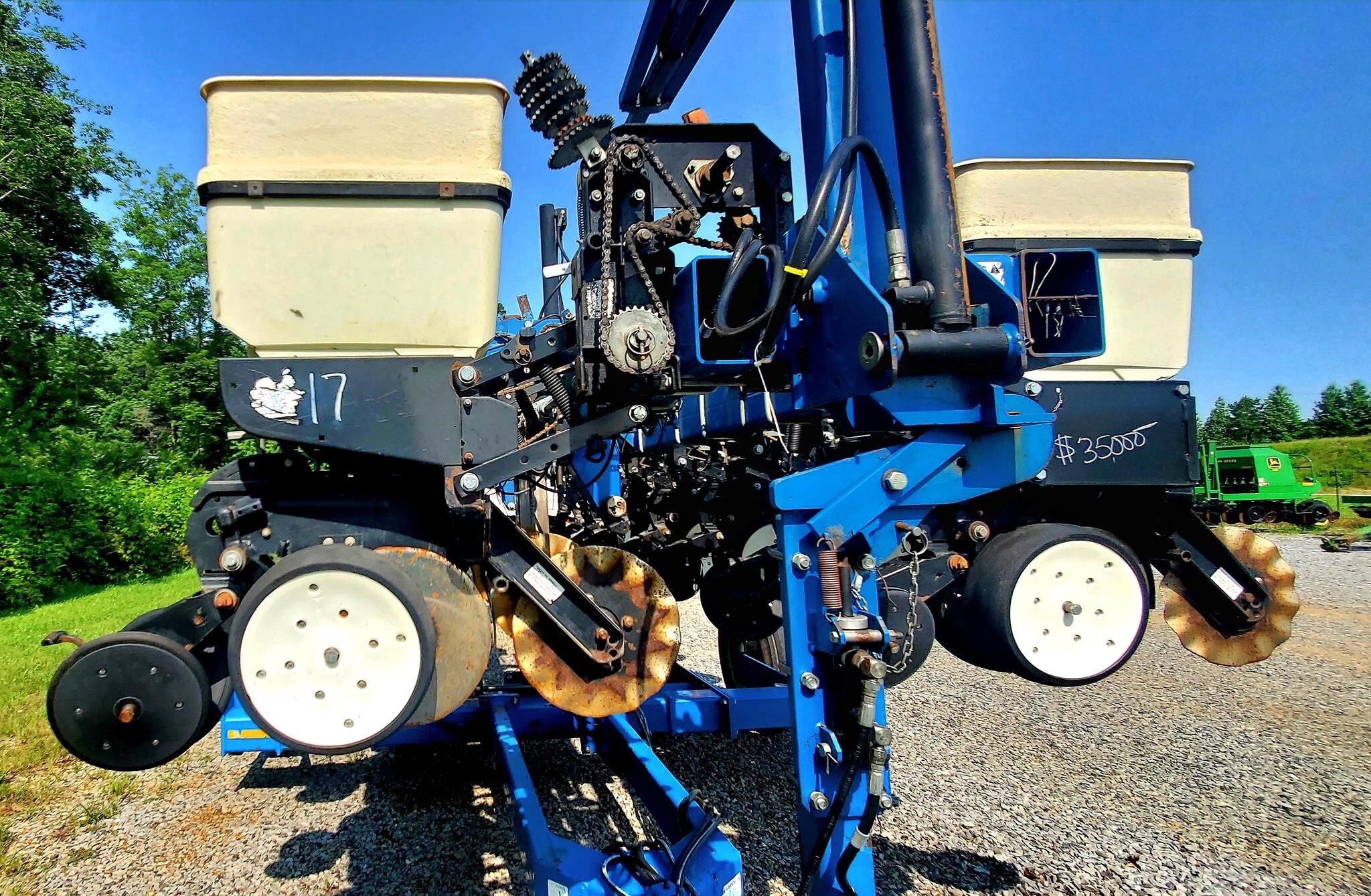 2002 Kinze 3500 Planter