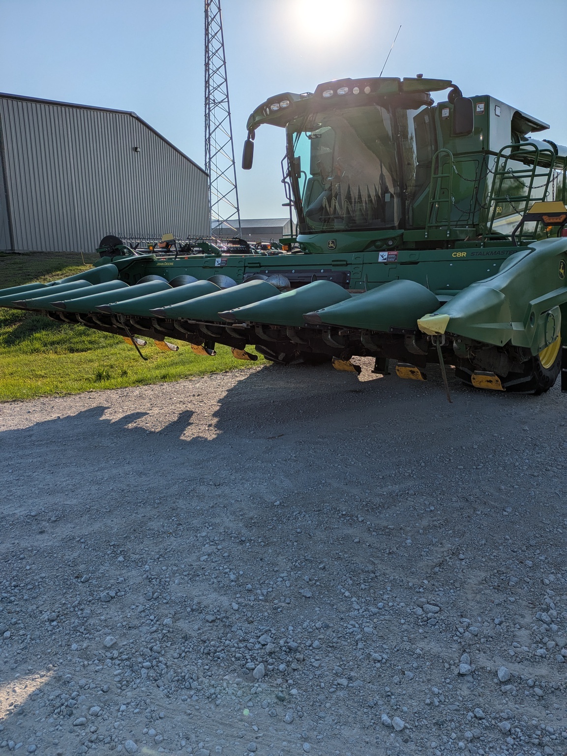 2022 John Deere C8R Corn Head