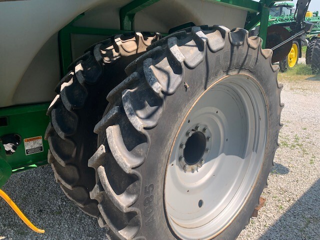 2019 Unverferth NutriMax 1800 Toolbar