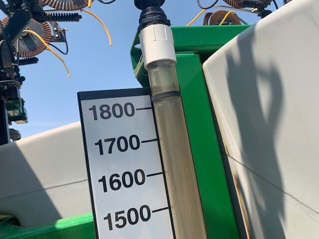 2019 Unverferth NutriMax 1800 Toolbar