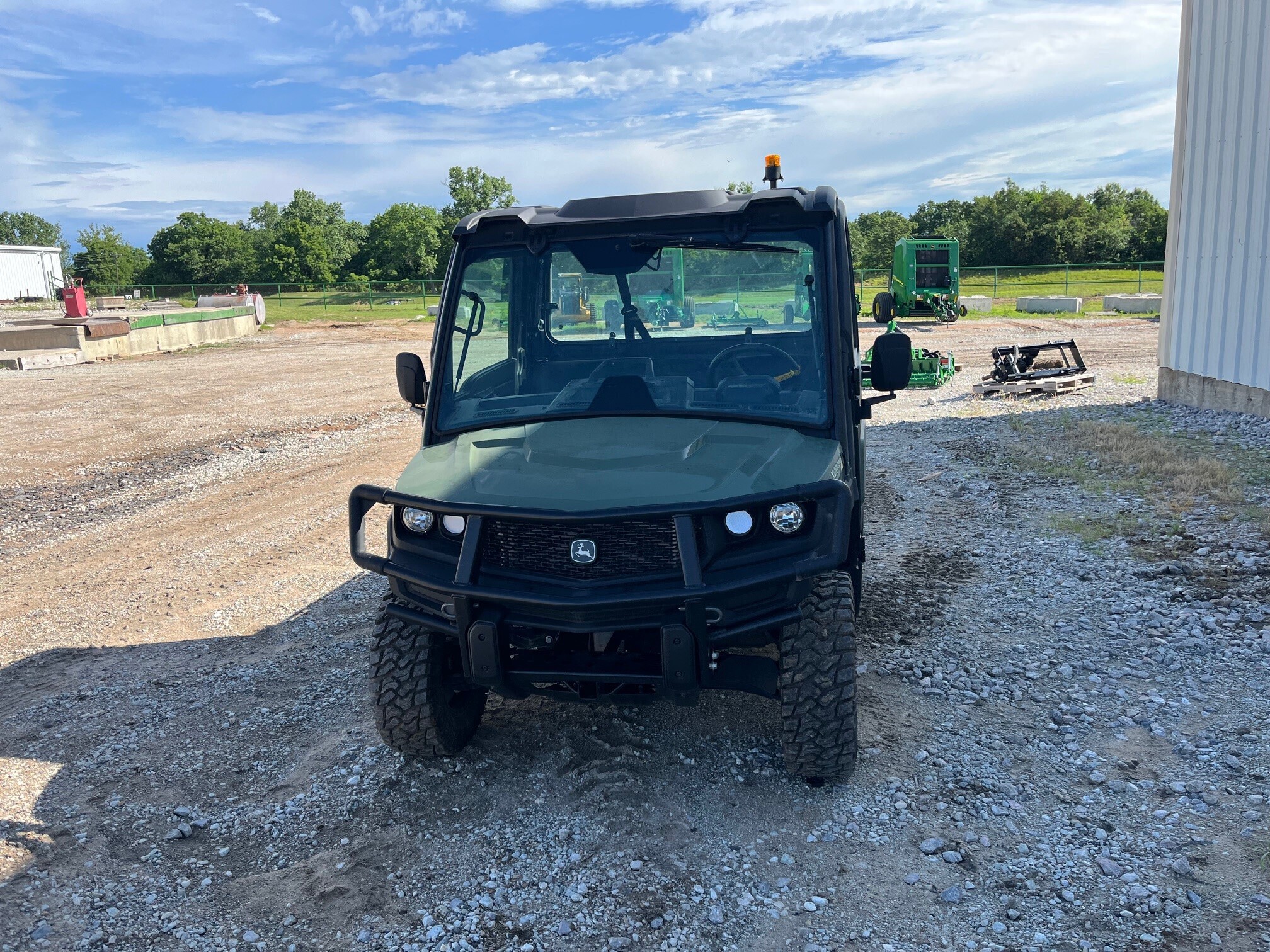2024 John Deere XUV 835M ATVs and Utility Vehicle