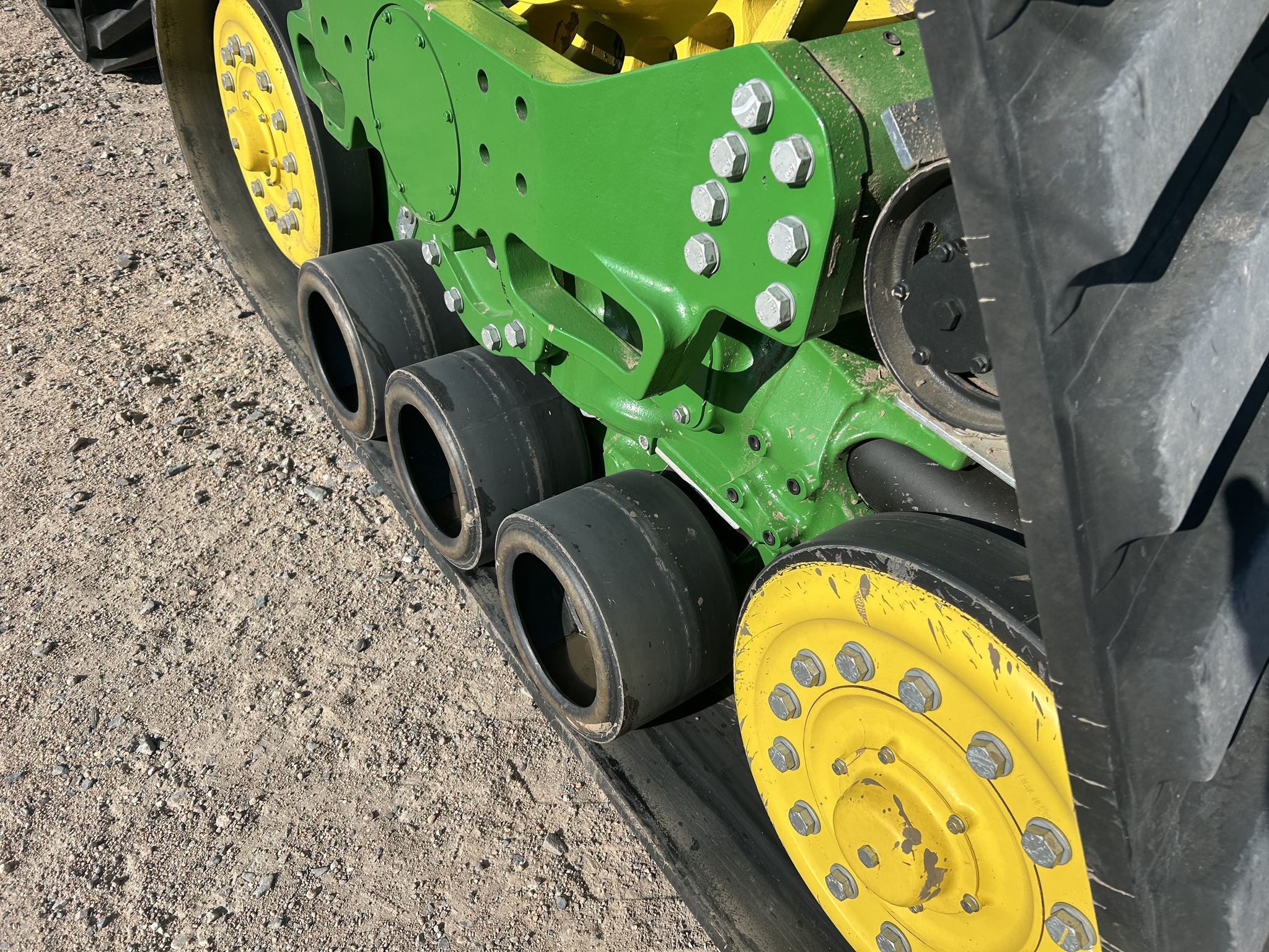 2023 John Deere 8RX 370 Tractor
