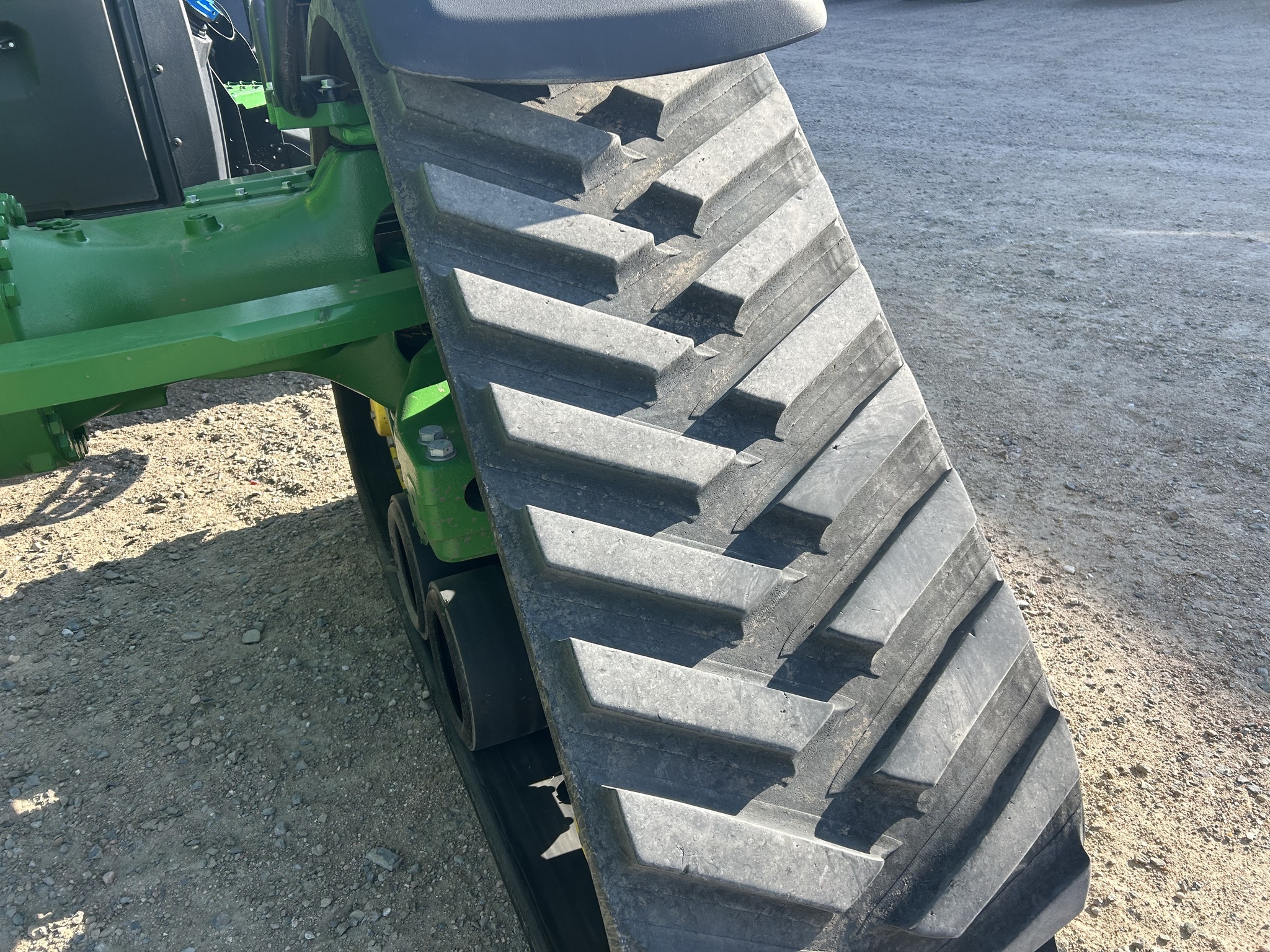 2023 John Deere 8RX 370 Tractor