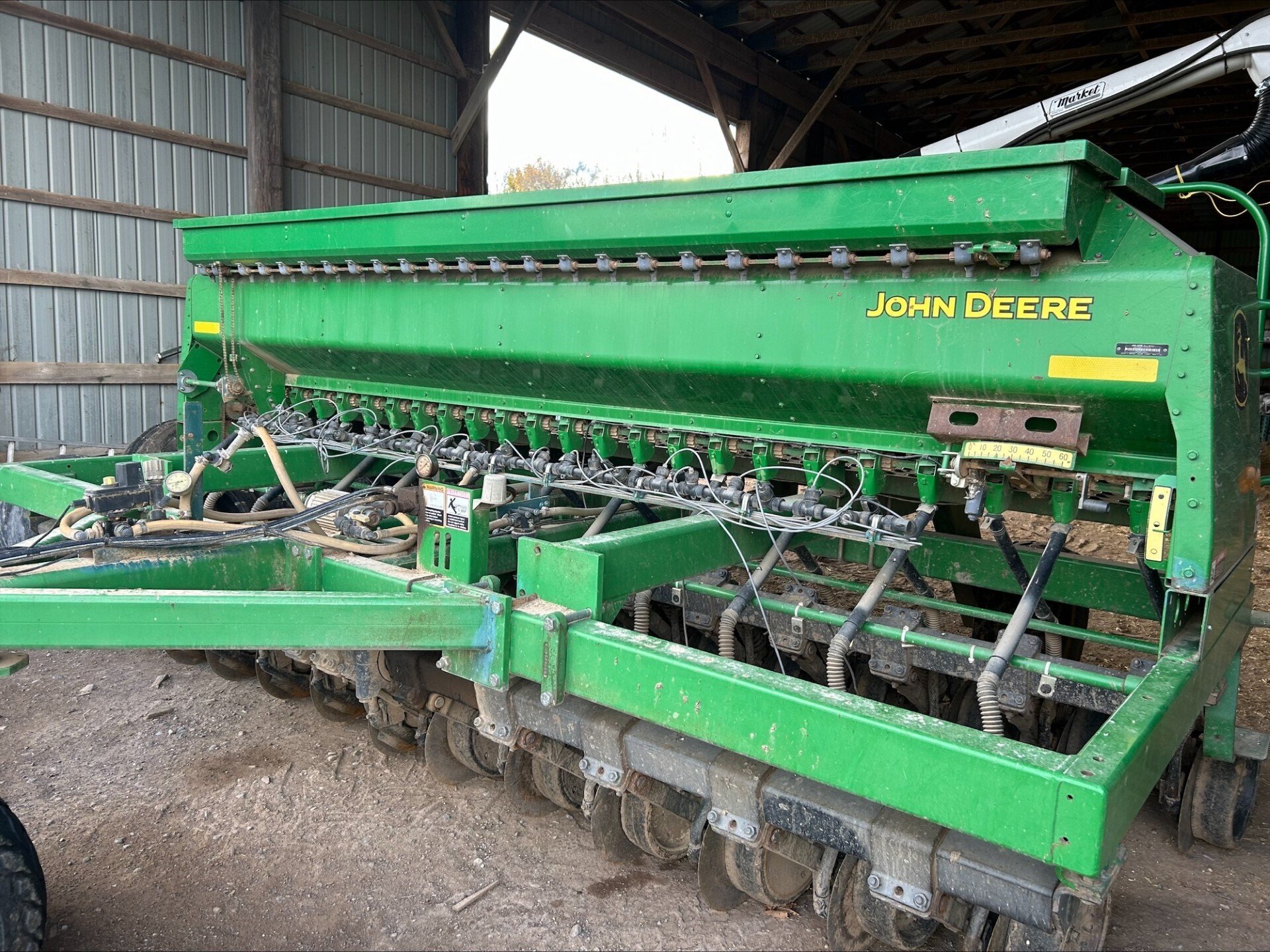2006 John Deere 1590 Drill