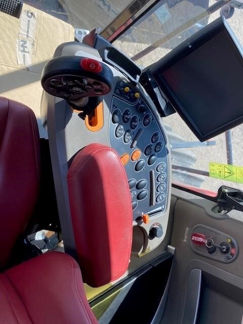 2022 Case IH 8250 Combine