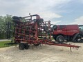 2004 Case IH Tigermate II Field Cultivator