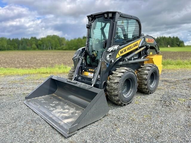 2025 New Holland L320 Skid Steer