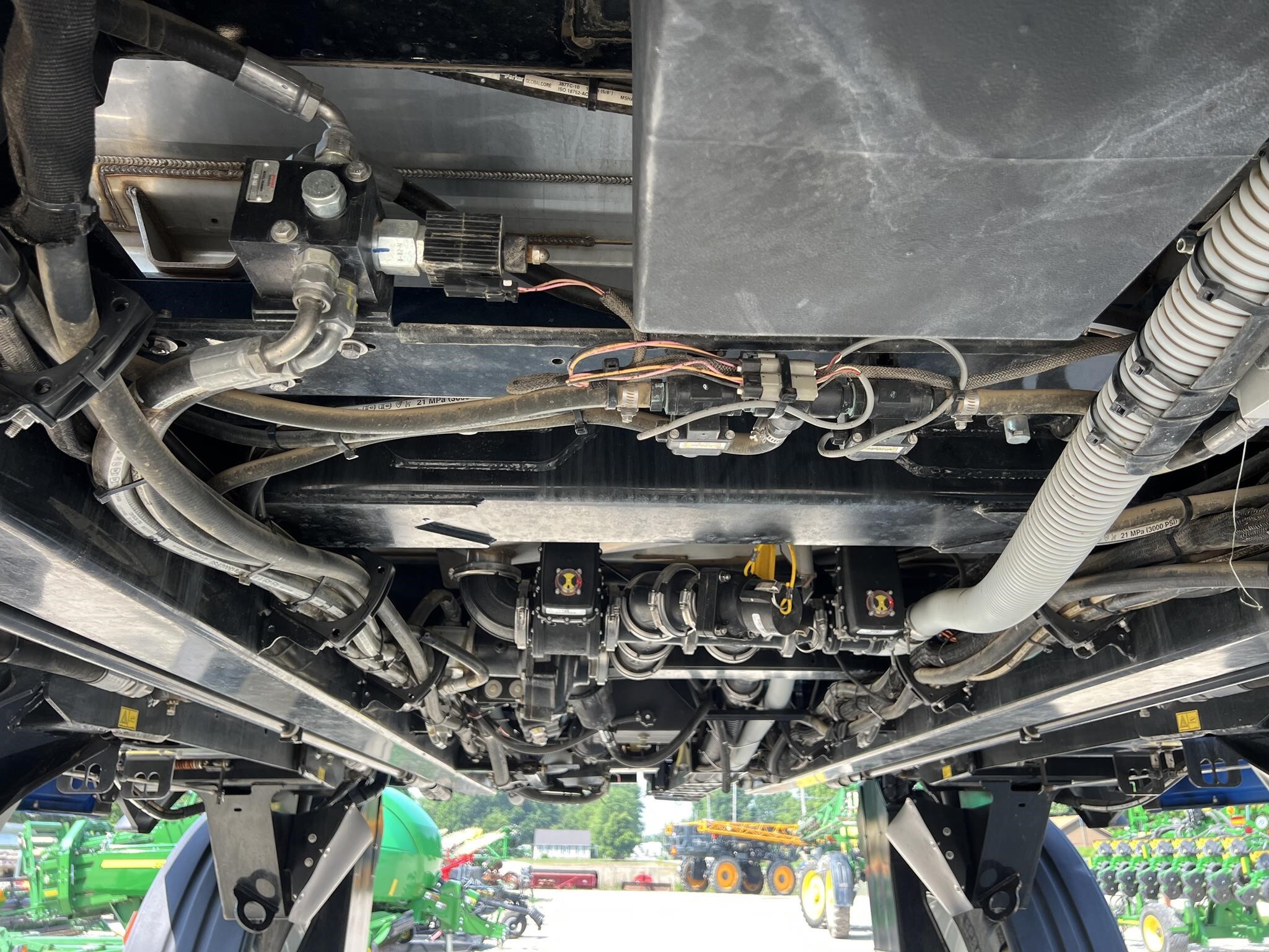 2021 New Holland SP370F Self-Propelled Sprayer