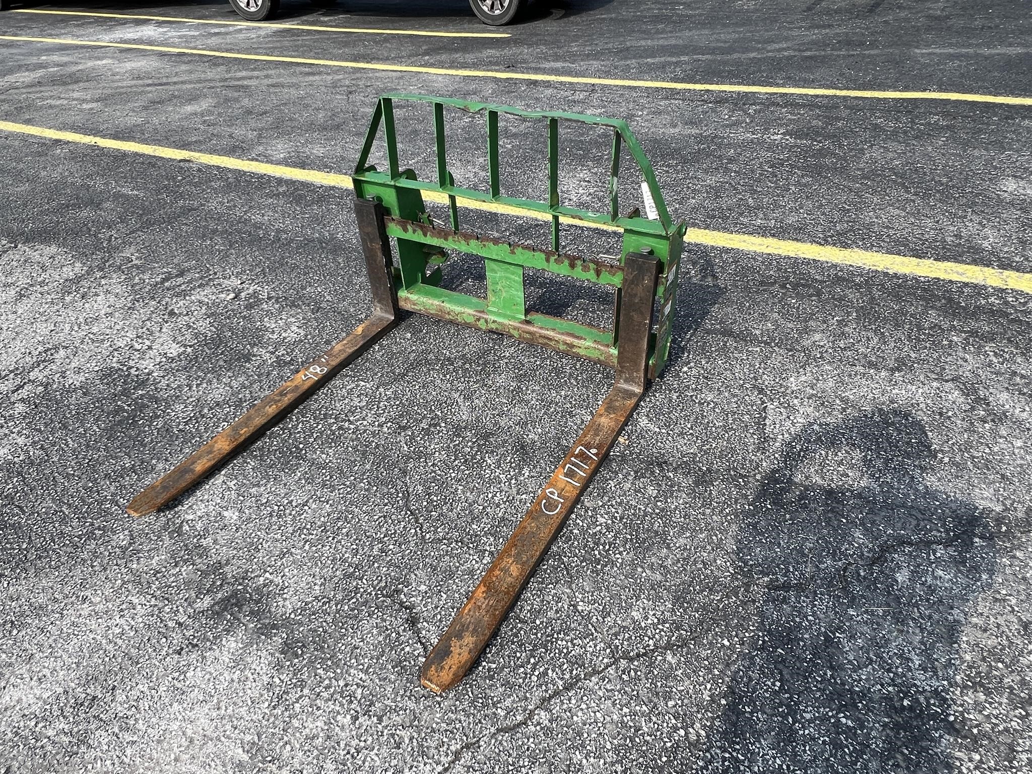  Frontier 5500 Loader and Skid Steer Attachment