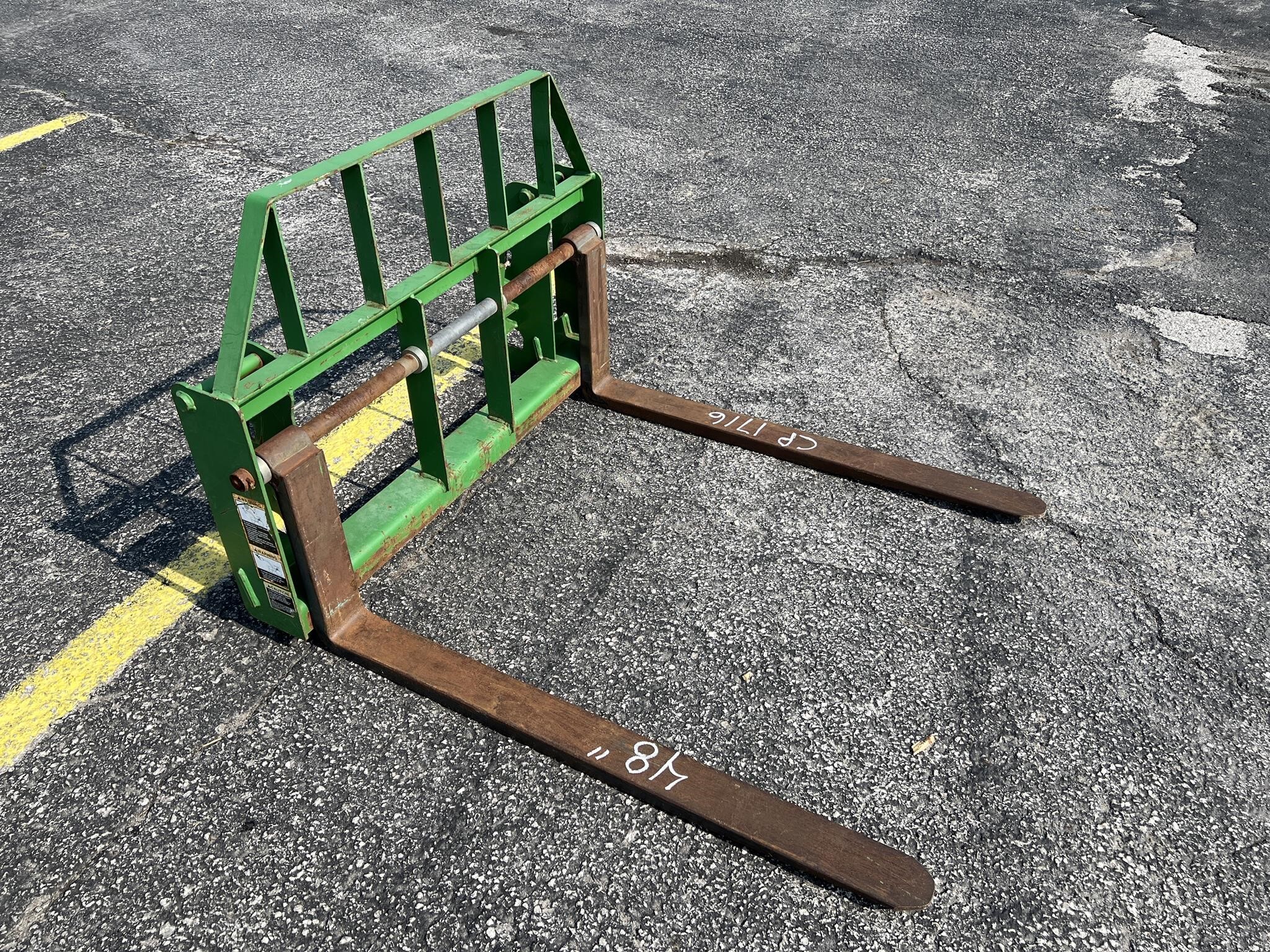  Frontier 5500 Loader and Skid Steer Attachment