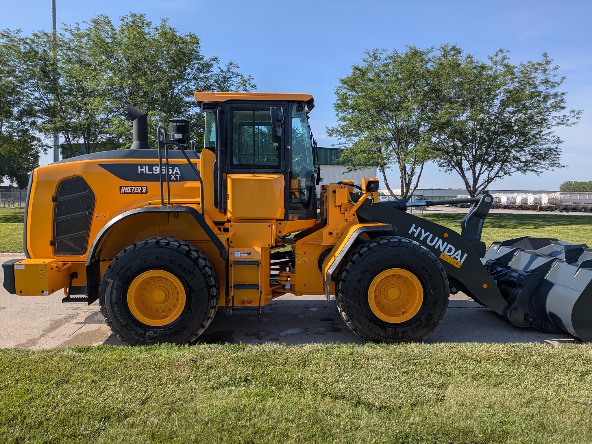 2025 Hyundai HL955AXT Wheel Loader
