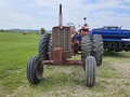  International Harvester 856 Tractor