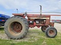  International Harvester 856 Tractor