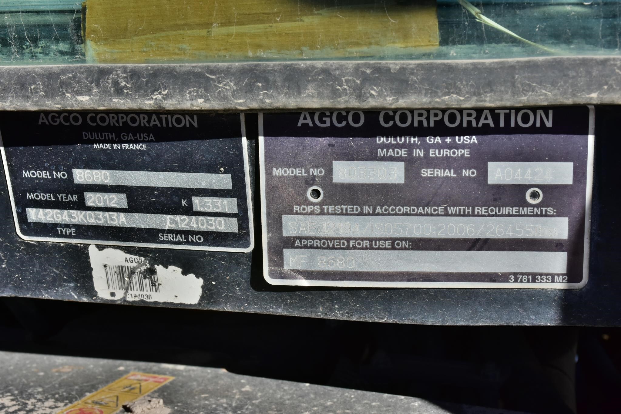 2012 Massey Ferguson 8680 Tractor