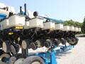 2002 Kinze 3600 Planter
