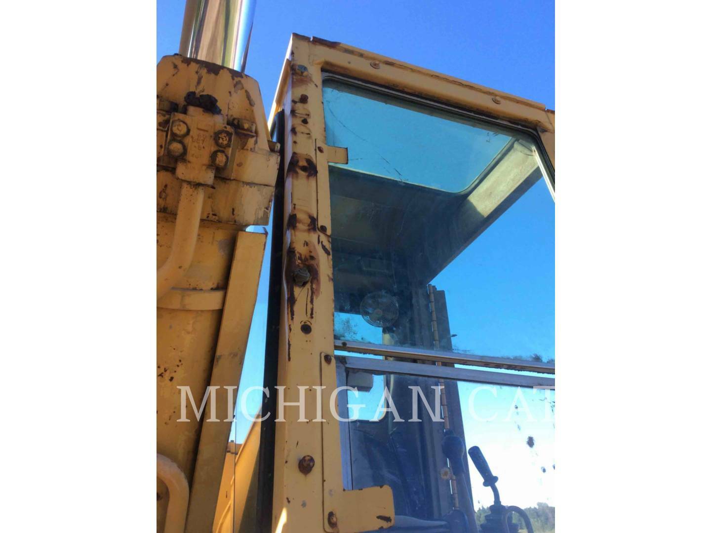 1987 Caterpillar 235B Excavator