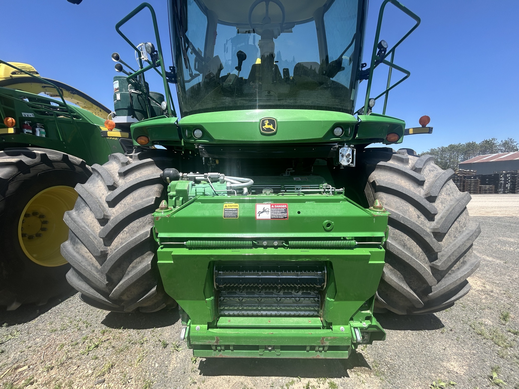2023 John Deere 9900 Self-Propelled Forage Harvester