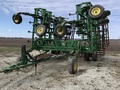 2005 John Deere 2210 Field Cultivator